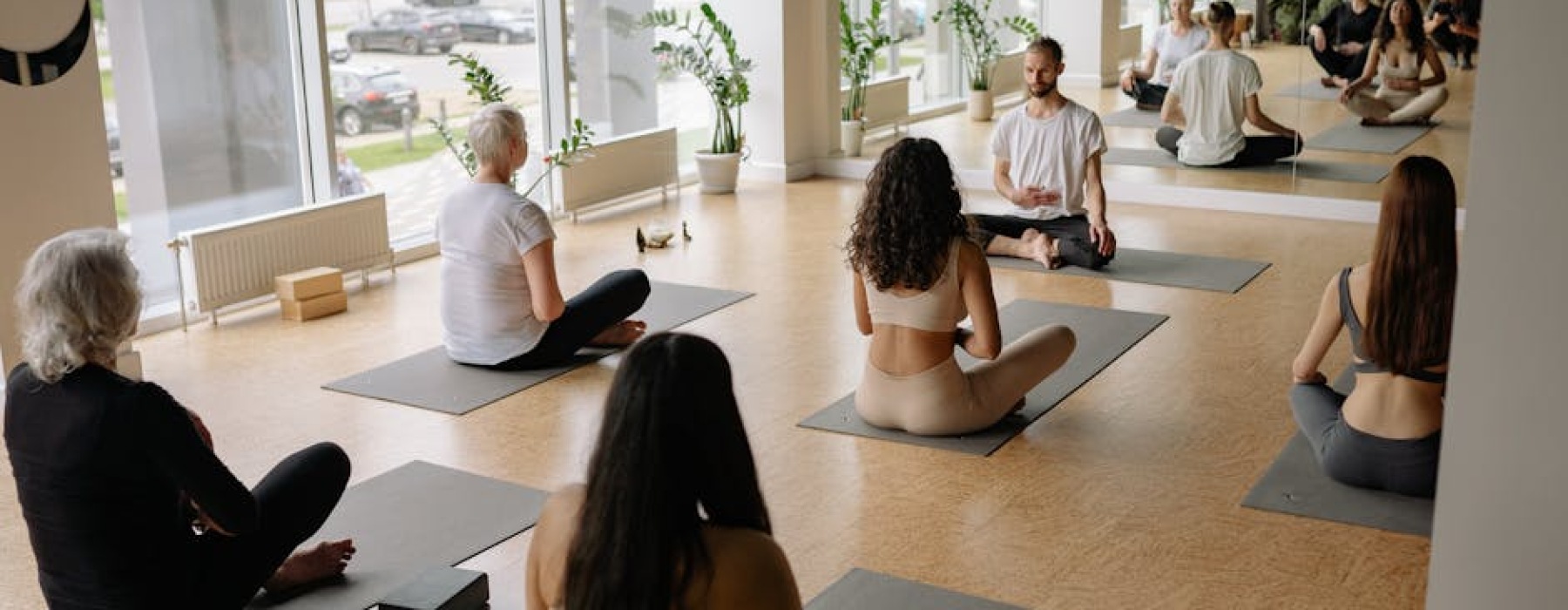 apartments with yoga studio - apartments with yoga studio